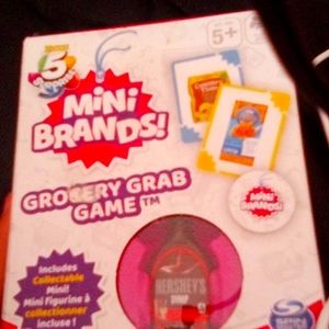 Mini brands grocery grab game